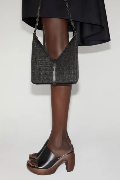 Look 14